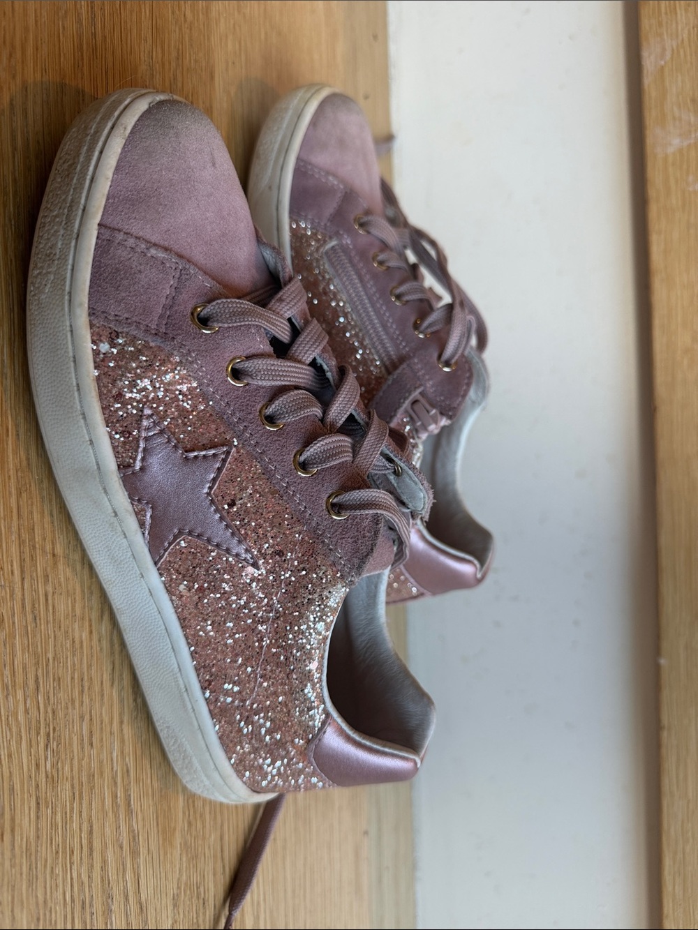 Naturino Rose Pink Suede Sneakers with Glitter Side Panels
